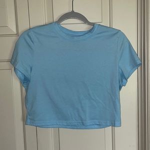 BLUE CROP TOP